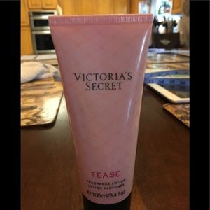 🎉CLOSING🎉🆑3/$15🆑if bundled